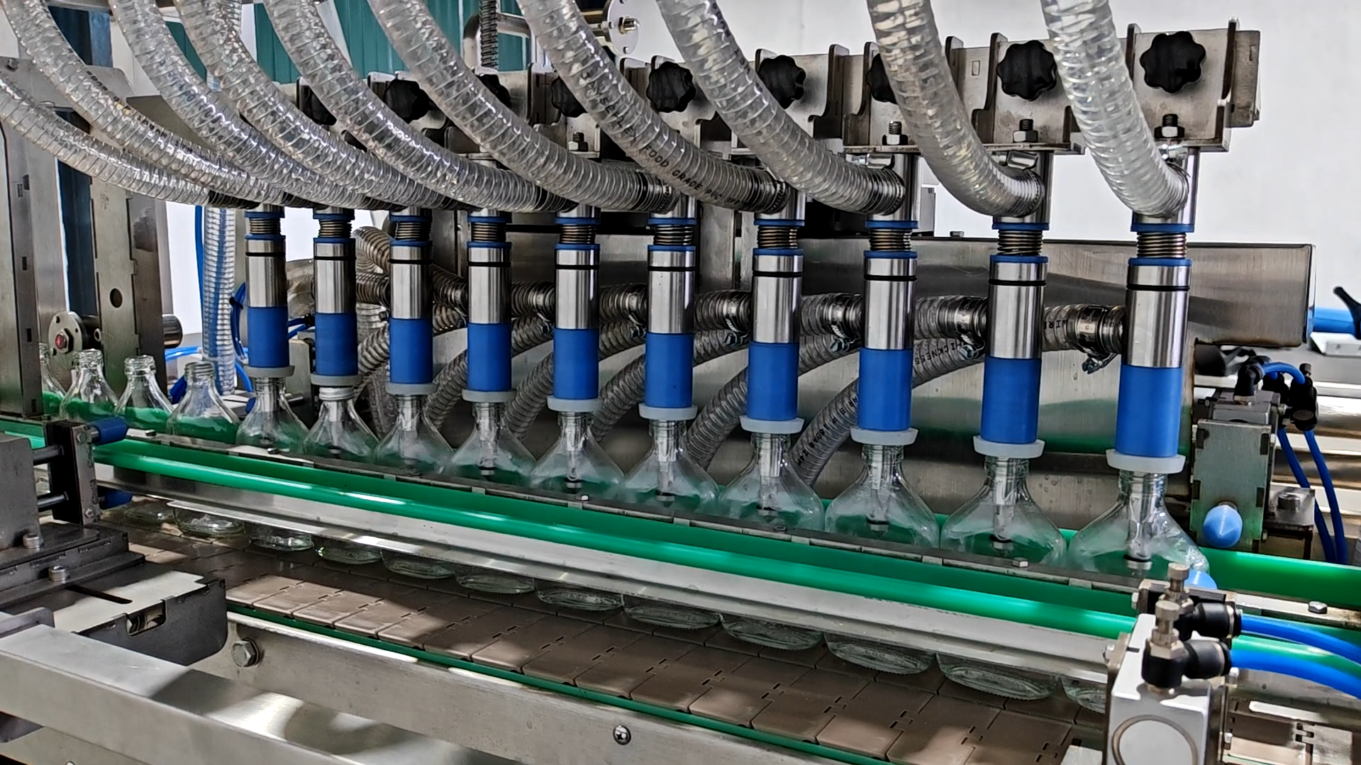Precision Packaging System Detail 1